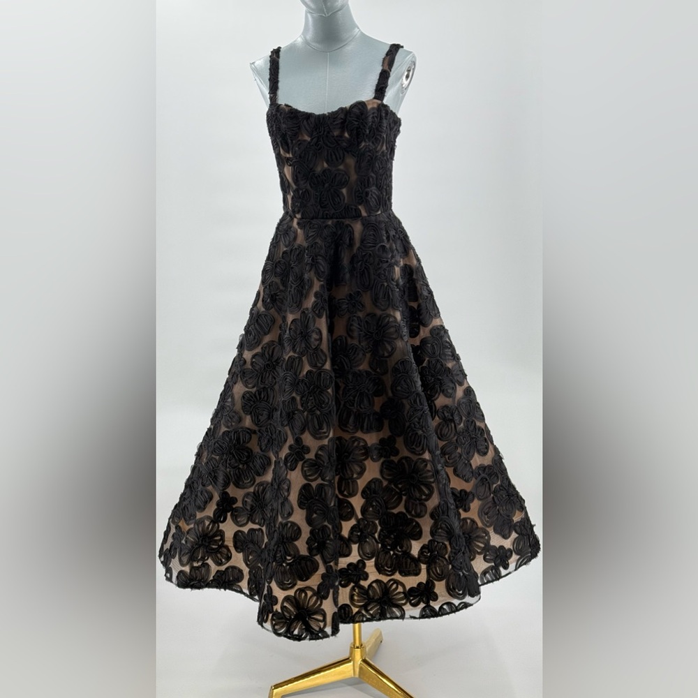 🆕 BRONX & BANCO 🧿 NWOT Sabrina Midi Dress, Black Floral - Sz M / US 6 - Picture 3 of 17